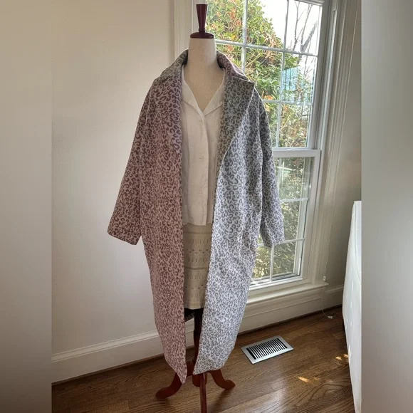 ASOS DESIGN PETITE Mix Gray Pink Leopard Cheetah Animal Print Brushed Coat - Picture 12 of 14